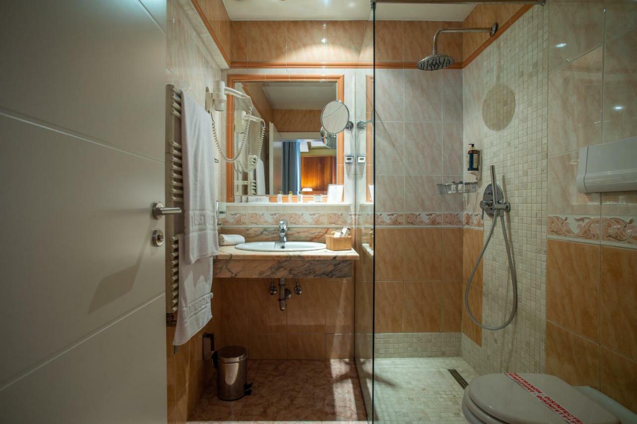 Diplomat & Hotel 4*