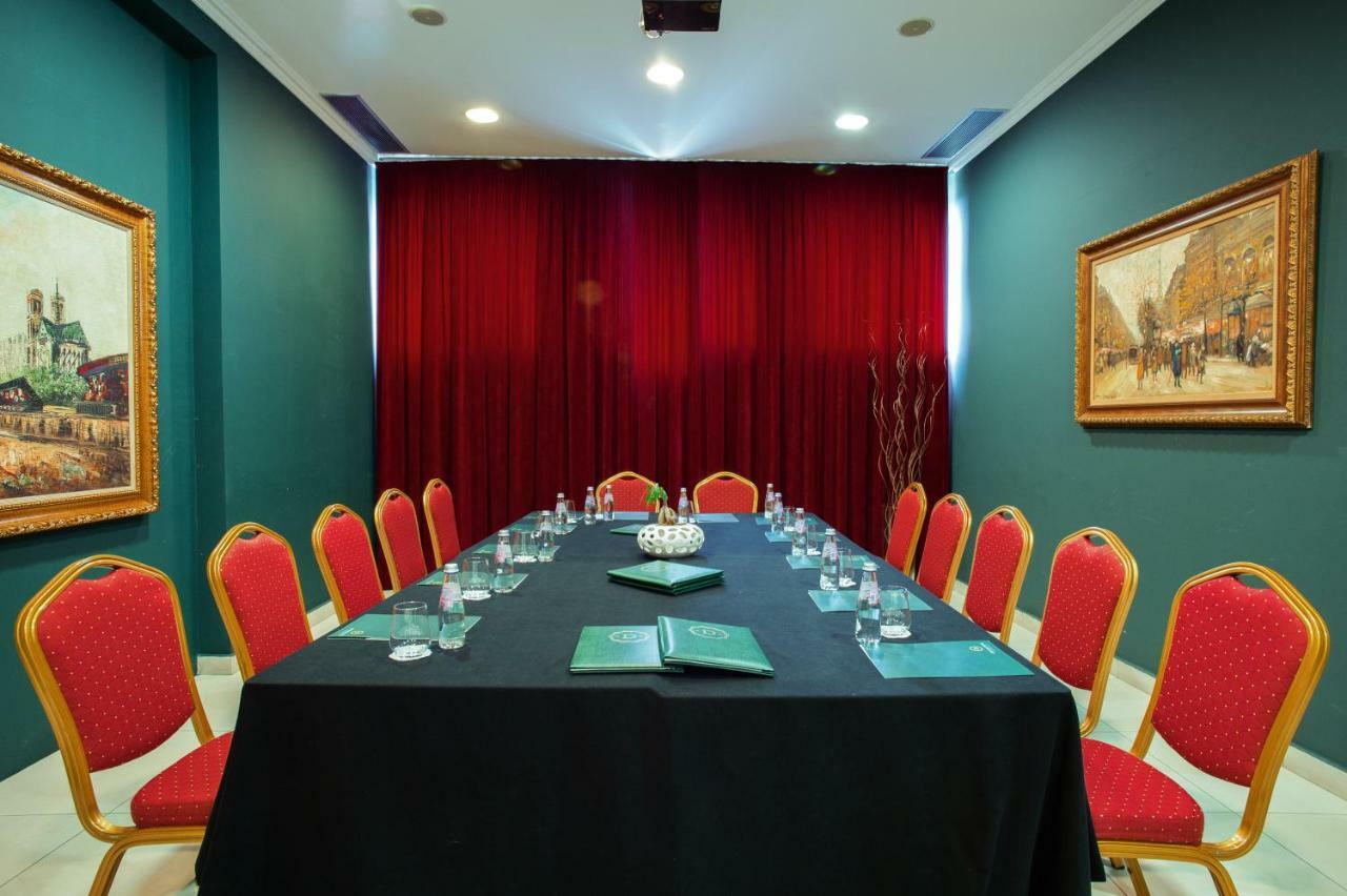 Diplomat & Hotel 4*